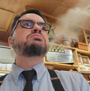 Meet your Posher, Ali